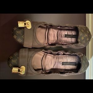 Authentic Louis Vuitton Ballet Flat